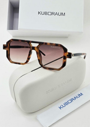 Набор: солнцезащитные очки, коробка, чехол, салфетки. 100839