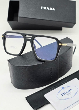 Набор: солнцезащитные очки, коробка, чехол, салфетки 100861