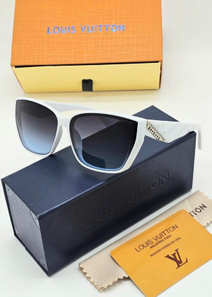 Солнцезащитные очки 100915