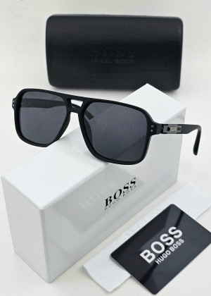 Набор мужские солнцезащитные очки, коробка, чехол + салфетки 109166