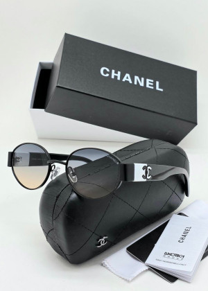 Набор женские солнцезащитные очки, коробка, чехол + салфетки 160033