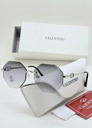 Набор женские солнцезащитные очки, коробка, чехол + салфетки 160036