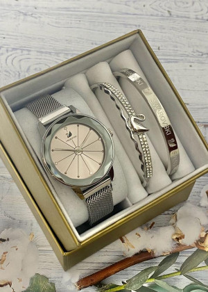 Подарочный набор для женщин часы, 2 браслета + коробка 161709