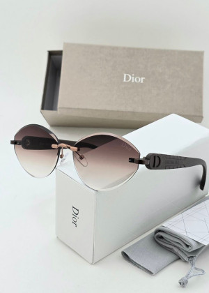 Набор женские солнцезащитные очки, коробка, чехол + салфетки 162158