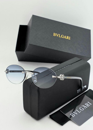 Набор женские солнцезащитные очки, коробка, чехол + салфетки 166076