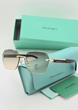 Набор женские солнцезащитные очки, коробка, чехол + салфетки 171681